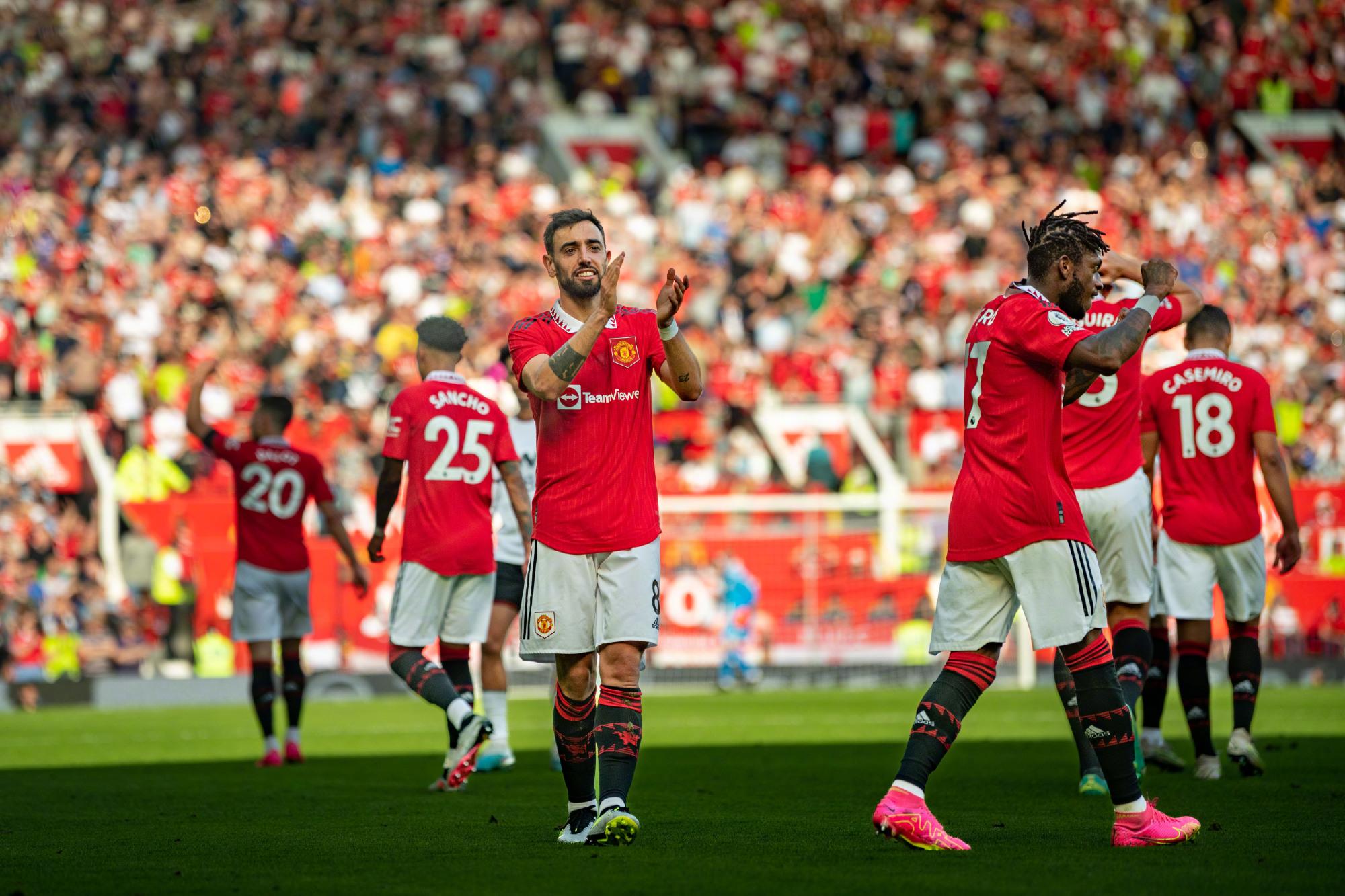 显然更为惊 显然更为惊